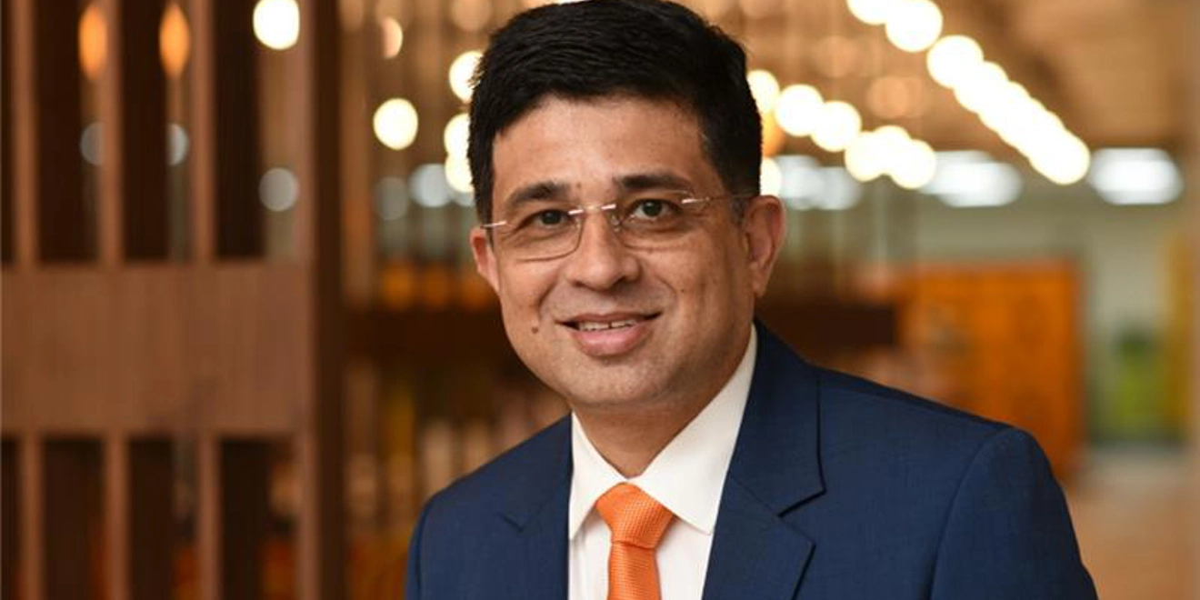Portrait of Sridhar Venkatesh