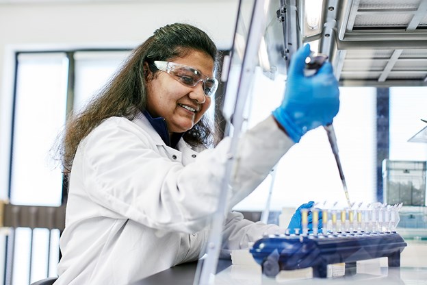 Woman working in a lab