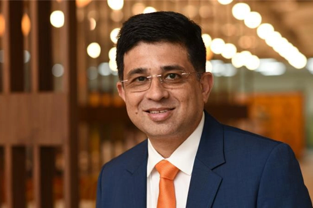 Portrait of Sridhar Venkatesh